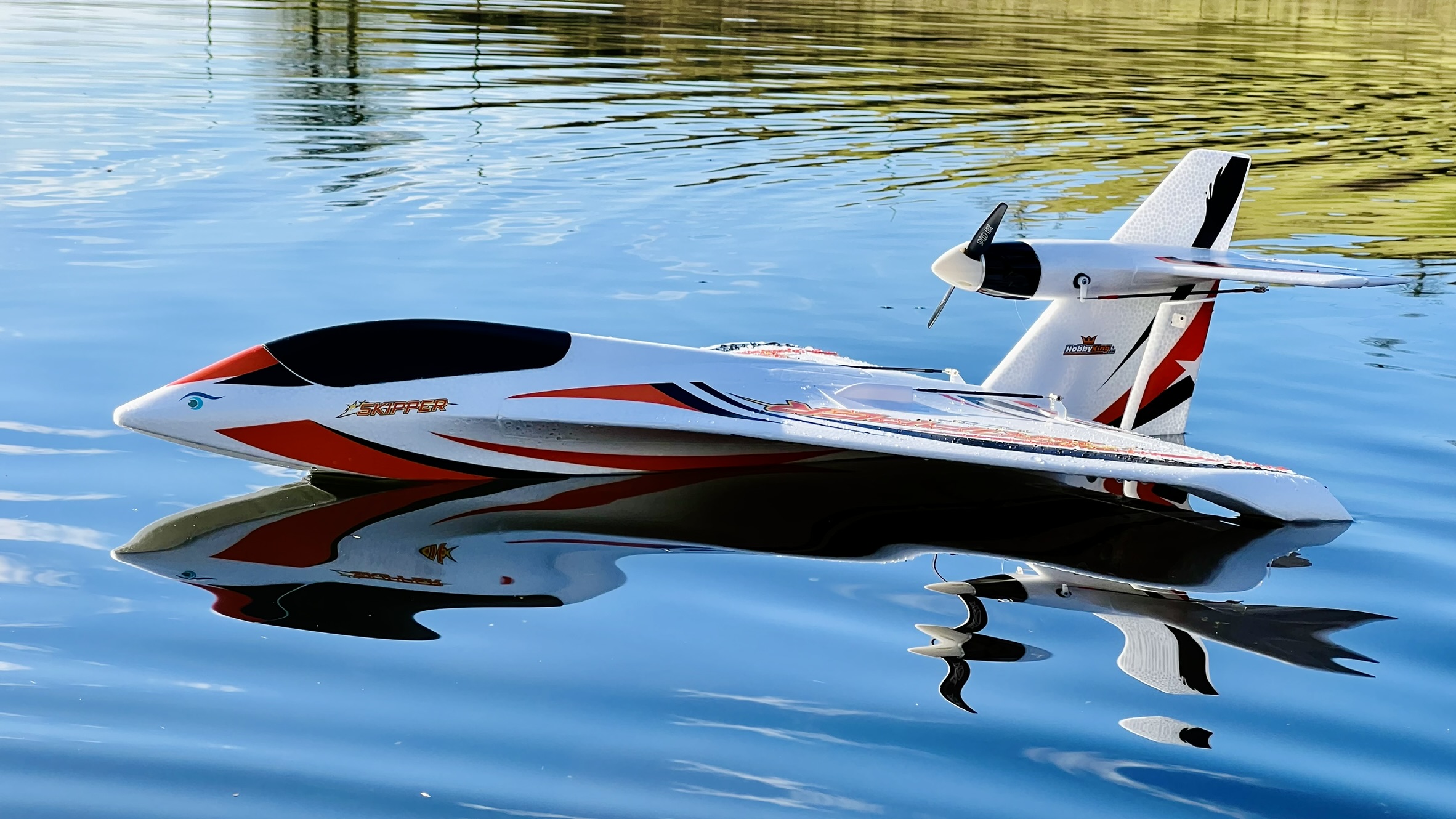 Model water plane in flight